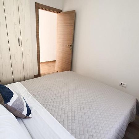 Olav Holiday Apartments بار المظهر الخارجي الصورة