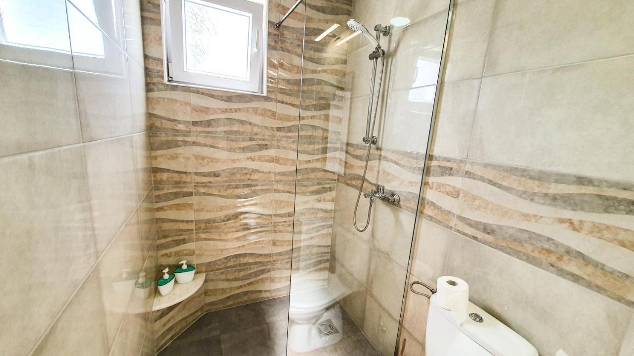 Olav Holiday Apartments بار المظهر الخارجي الصورة