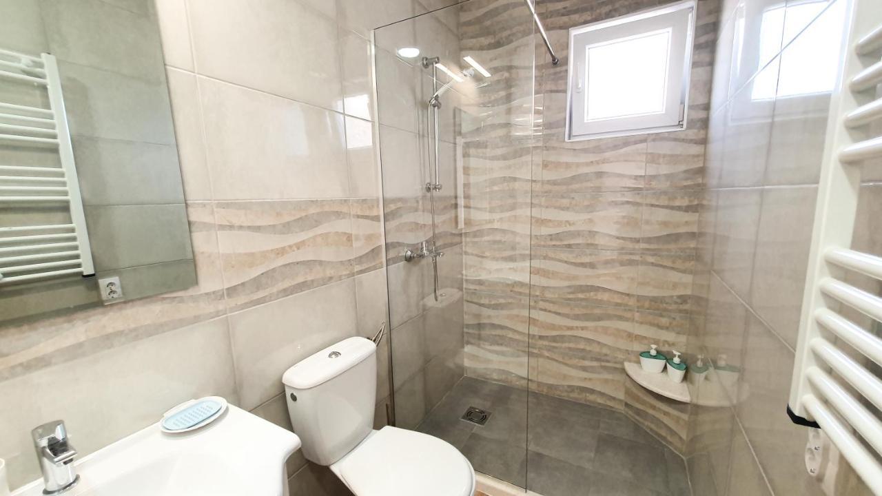 Olav Holiday Apartments بار المظهر الخارجي الصورة