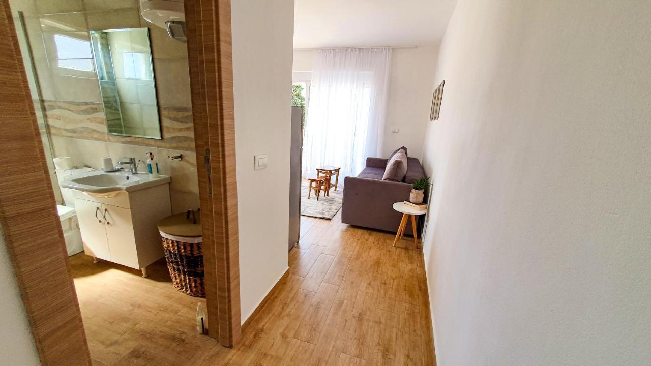 Olav Holiday Apartments بار المظهر الخارجي الصورة