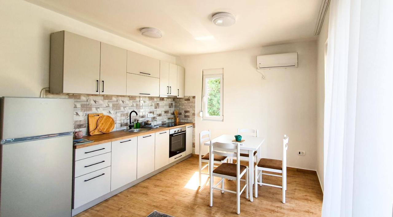 Olav Holiday Apartments بار المظهر الخارجي الصورة